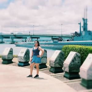 Meet your Posher, Av